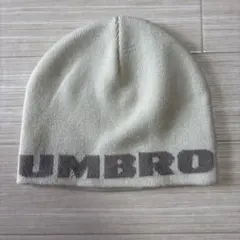 UMBRO ロゴニット帽 ベージュ