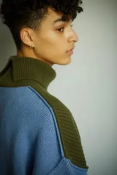 Taupe 21AW バックサイドクラフトタートルネックニット