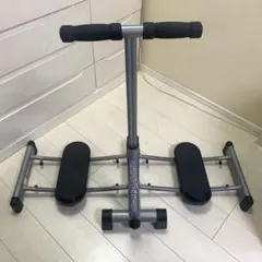 LEG MAGIC 折りたたみ式エクササイズマシンのサムネイル