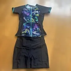 ellesse セパレート水着 音楽柄のサムネイル