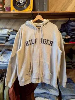 Item thumbnail for item 40f4e77a-05c0-4d6b-8251-510e85695fa2