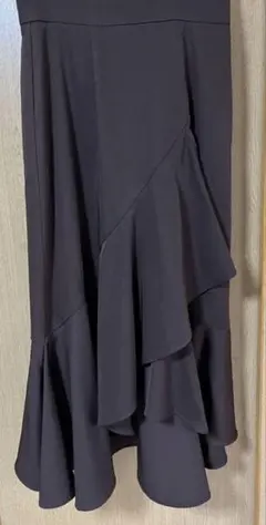 【美品】　フリル付きマーメイドスカート