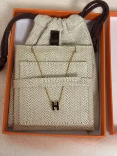 HERMES Mini Pop H ネックレスのサムネイル
