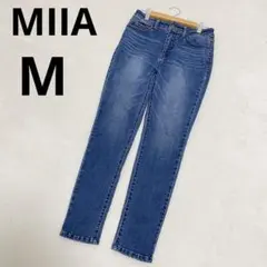 Item thumbnail for item d54bfa57-cfc6-4da4-979d-2c2ce299bd75