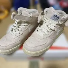 NIKE STUSSY AIR FORCE 1 MID スニーカーのサムネイル
