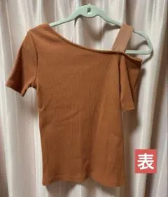 オレンジ 片肩オフショルダー トップス Fサイズ ワンショルダーのサムネイル