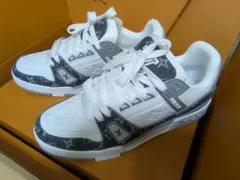 Louis Vuitton ルイヴィトン トレイナー スニーカー 1ADF5C