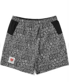 ティゴラ　ランニング　ショートパンツ キースへリング Keith Haring