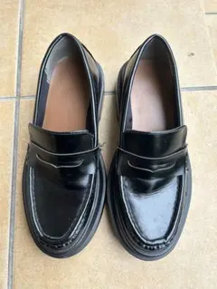 厚底ローファー 革靴