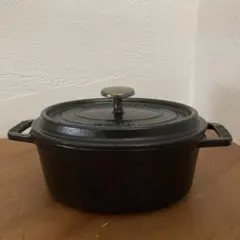 極美品⭐️ Staub（ストウブ）のリリートリベット 23cm チェリー(鍋