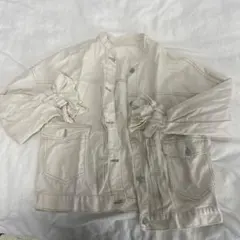 ホワイトデニムジャケット