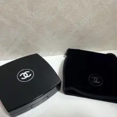 CHANEL レ キャトル オンブル アイシャドウのサムネイル