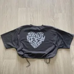 INGNI クロップドTシャツ ダークグレー ハートプリント
