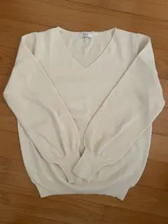 F*r様 美品✨a.v.v クリーム色 長袖ニット