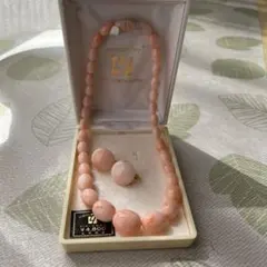ピンク珊瑚ネックレスとイヤリングセット