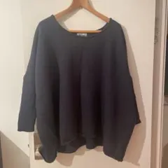 Acne 100%ウール ドルマンニットセーター ダークネイビーのサムネイル
