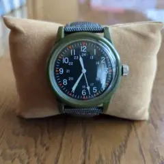 オリーブグリーン ミリタリーカスタム腕時計