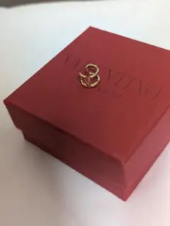 Vロゴ シグネチャー メタル シングルイヤーカフ