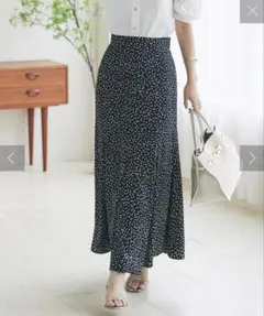 La boutique BonBonスクエアドットマーメイドスカートのサムネイル