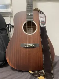 Martin 初代Dreadnought Junior(リペアショップ改造多数） Martin 初代Dreadnought Junior(リペアショップ改造多数