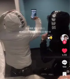 アダムスジャグラー ダウンジャケット 完売品