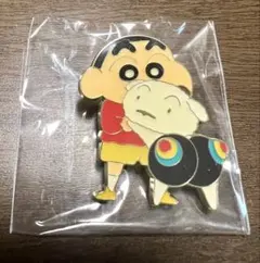 2025年最新】クレヨンしんちゃん 30周年 ピンバッジの人気アイテム