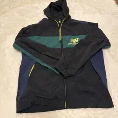 New Balance ウィンドブレーカー Mサイズ 黒/緑
