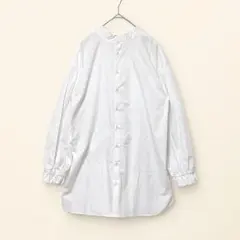 a.v.v イトキン　フリルチュニックブラウス　バンドカラー　白　体型カバーのサムネイル