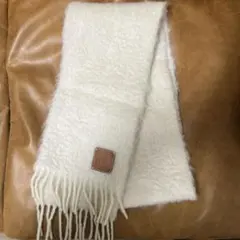 2025年最新】ロエベ マフラー モヘアの人気アイテム - メルカリ