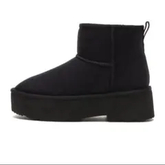 ABCマート　プラットボアブーツ