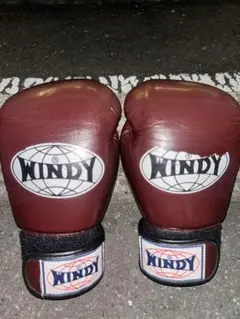 WINDY バーガンディ ボクシンググローブ　8 oz