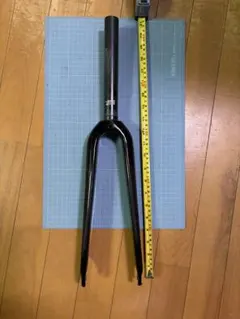 カーボン製フロントフォークi805 ブラック/シルバー カーボン製フロントフォークi805 ブラック/シルバー - メルカリ