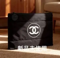 人気 シャネル CHANELノベルティ ポーチ ビッグサイズ　クラッチバッグ　黒のサムネイル