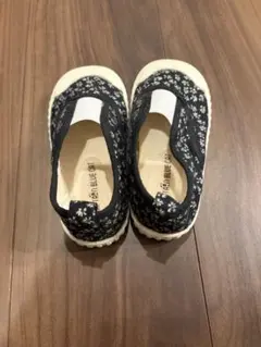 Item thumbnail for item 269855bd-a6eb-45c3-bb0e-9f28d05825a1