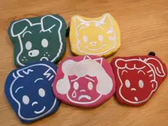【OSAMU GOODS】フェイスポーチ5種セットのサムネイル