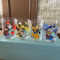 ディズニーキャラクター ガラスコップ 4個セット
