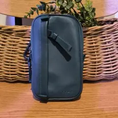 美品　COACH　コーチ　マルチポーチ　チャーム