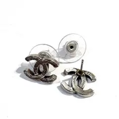 人気モデル】美品 CHANEL シャネル ココ スイング ピアス 04P - メルカリ