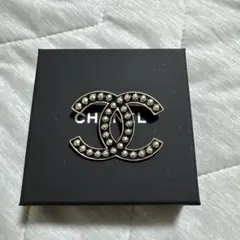 正規品!CHANEL シャネル ココマーク スタッズ ブローチのサムネイル