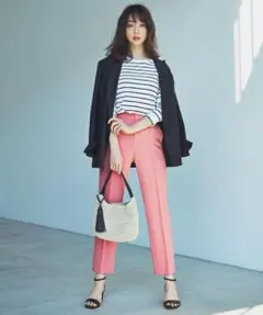 【23区/タグ付】ストレッチポンチテーパード パンツ36 ピンク