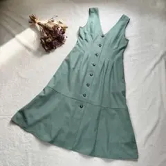 Item thumbnail for item 04d43b01-81fe-4644-8eaa-e2471b6f71bf