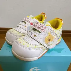 くまのプーさん スニーカー ホワイト/イエロー ムーンスター