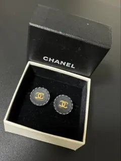 Item thumbnail for item c6f1e41b-4a7c-4665-8011-92c2dd006a5a