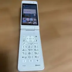 P-01F ホワイト 携帯電話本体中古