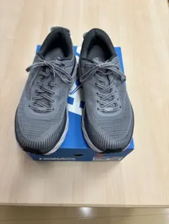 HOKA ONE ONE BONDI 7 グレー スニーカー