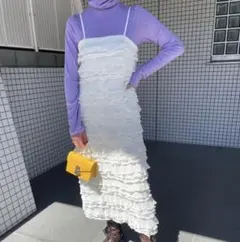 lanan フリル付きホワイトキャミワンピース