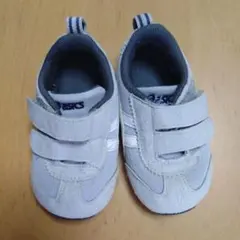 ASICS　13.0 　グレー