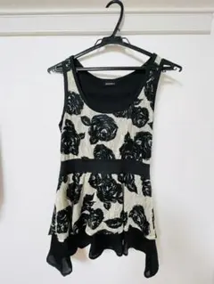 EGOIST ペプラムトップス　ローズ柄