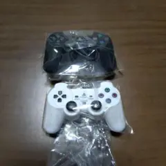 プレイステーション　ミニチュアチャーム　コントローラ　2個セット