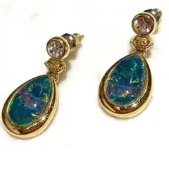 美品 オーストラリアンブラックオパール ゴールドストーンピアス